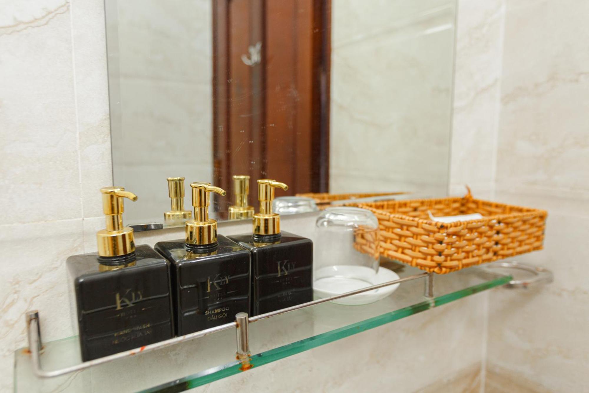 Kly Hotel Hue Zewnętrze zdjęcie