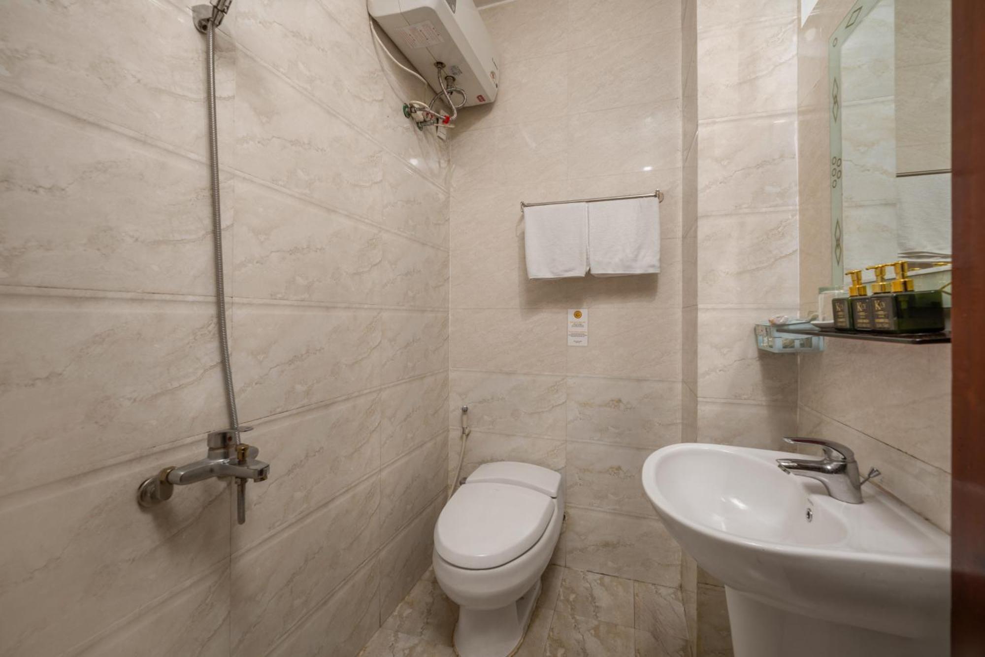 Kly Hotel Hue Zewnętrze zdjęcie
